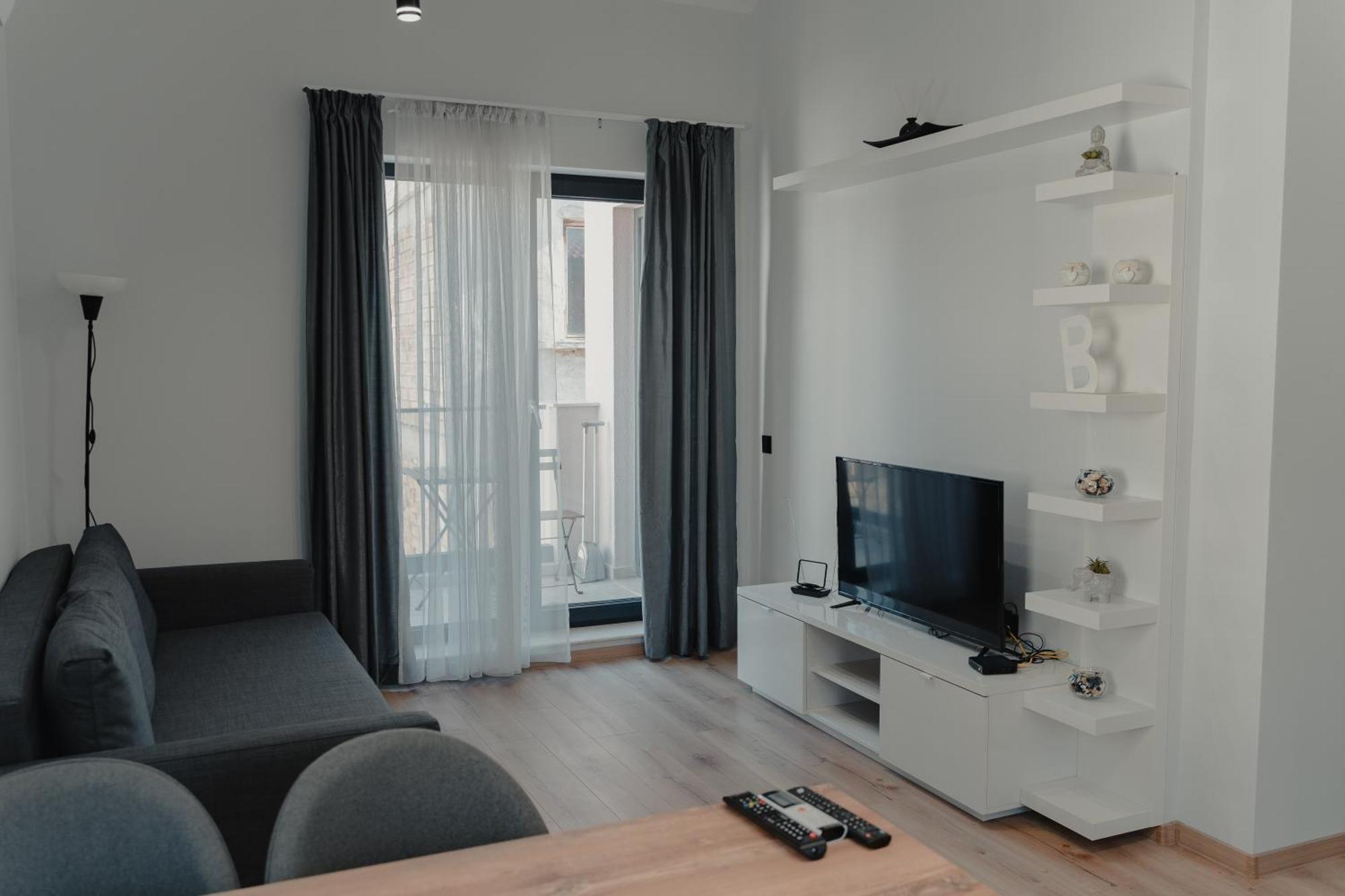 Ferienwohnung Hugo Warna Exterior foto